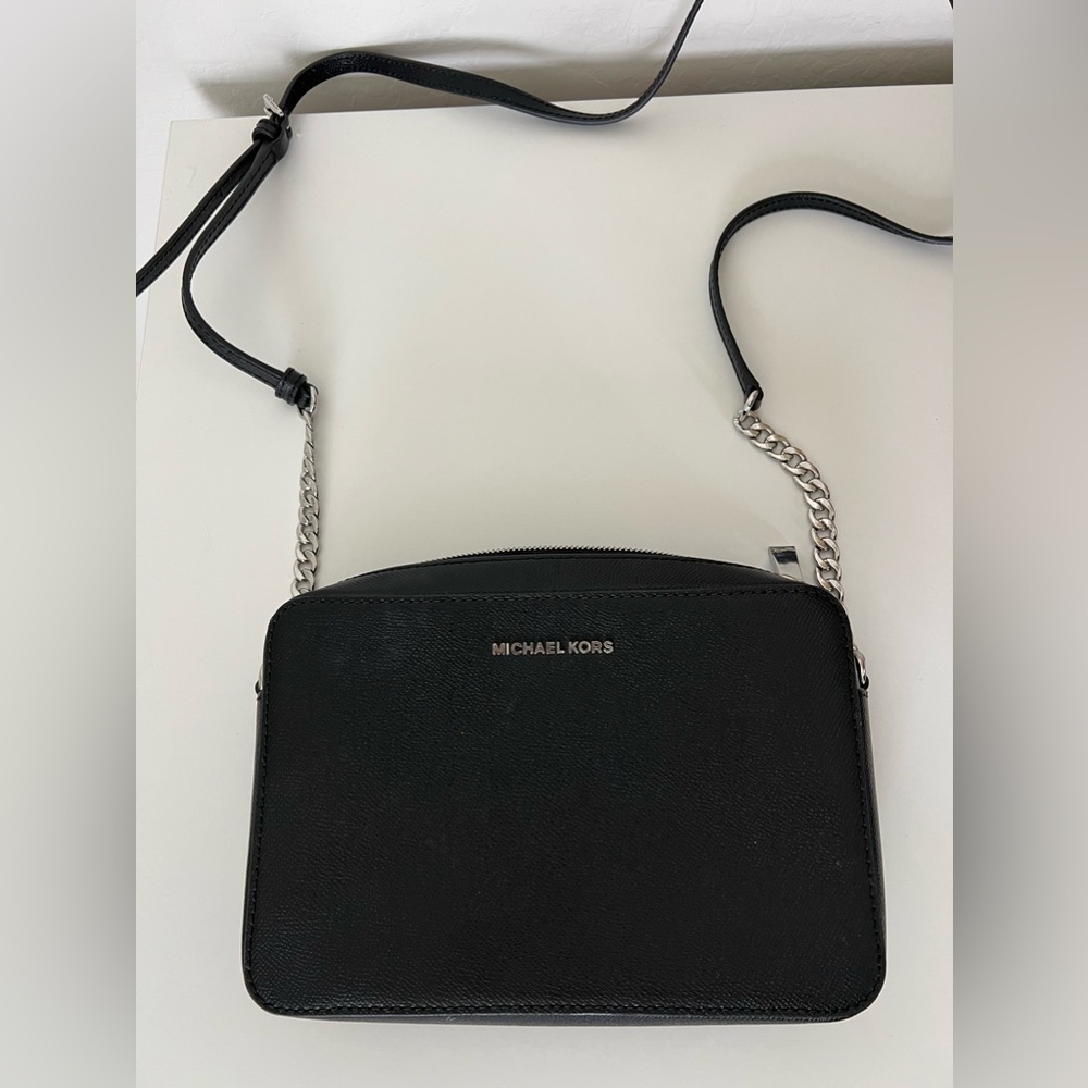 Michael Kors Jet Set Large Saffiano Leather Crossbody Bag
